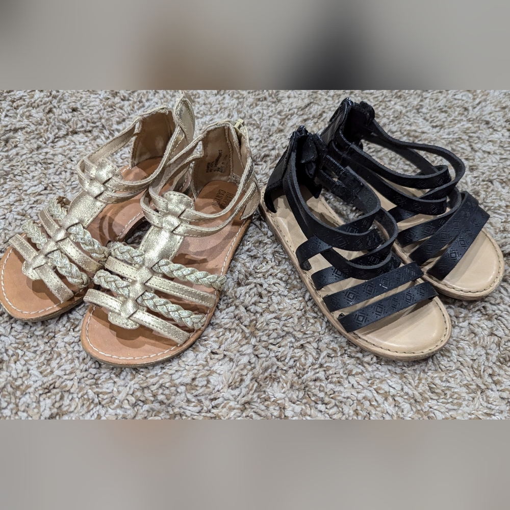 Girl size 8 summer sandals metallic gold and black